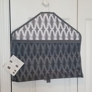 Hang it up pocket